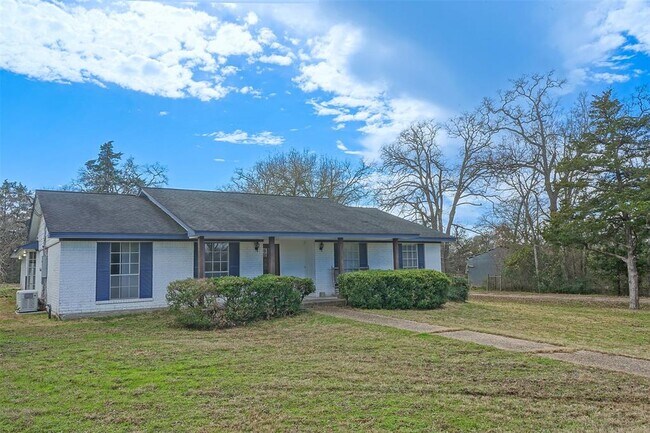 Building Photo - 15218 SH 30