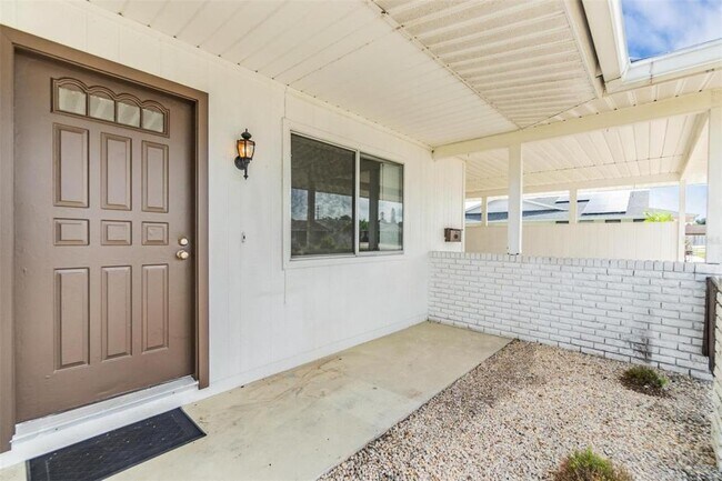 Building Photo - 1515 Danbury Dr