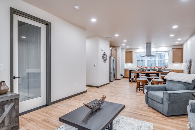 Interior Photo - Whitetail Ridge at Elkhart Lake