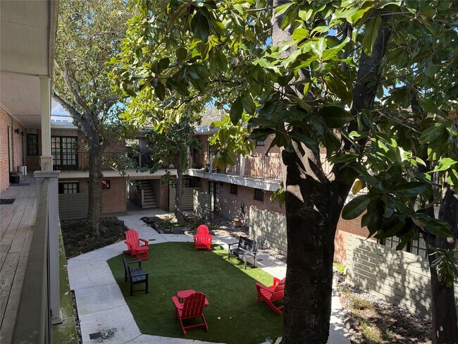 Foto del edificio - 1801 Cortlandt St