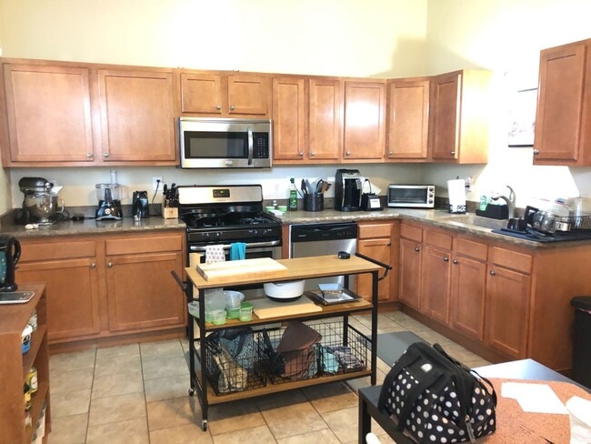 Photo - 7220 Meade St Apartment