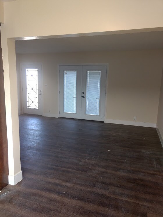 Building Photo - 4059 W 142nd St