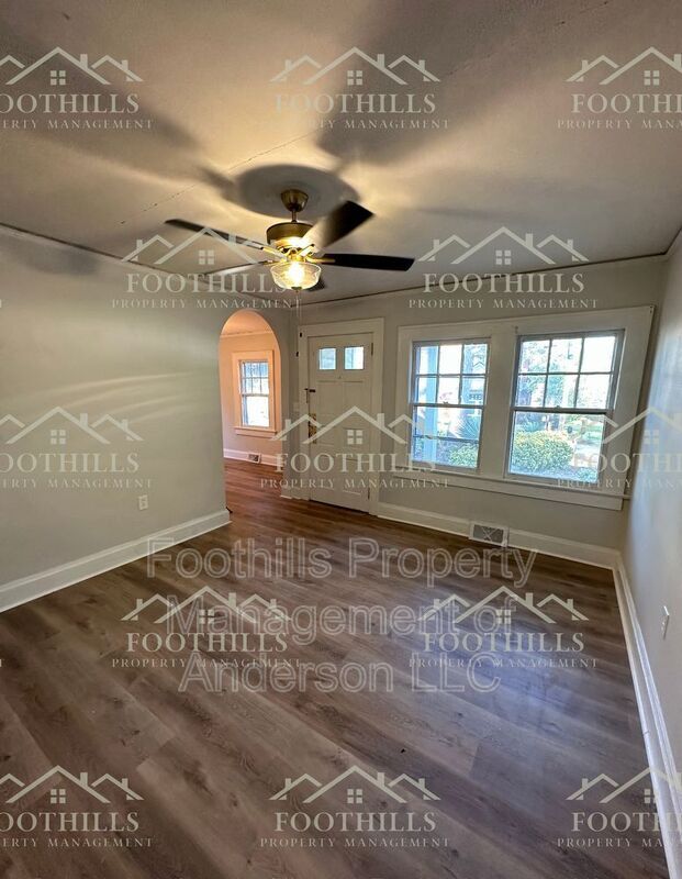 611 Bonham Ct Unit B, Anderson, SC 29621 Condo for Rent in Anderson