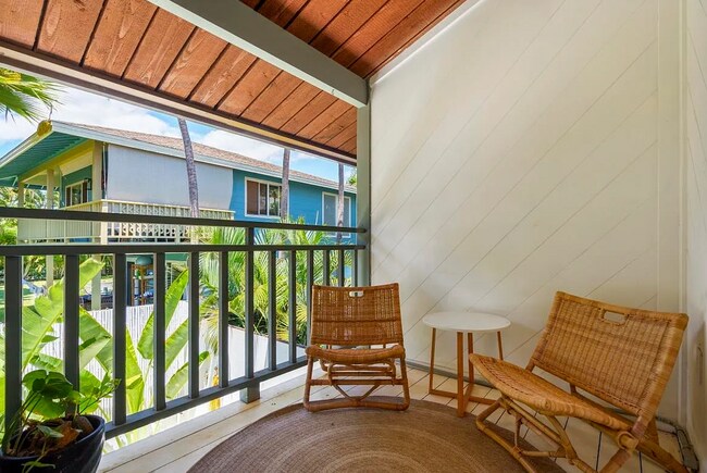 Foto del edificio - 2141 Awihi Pl