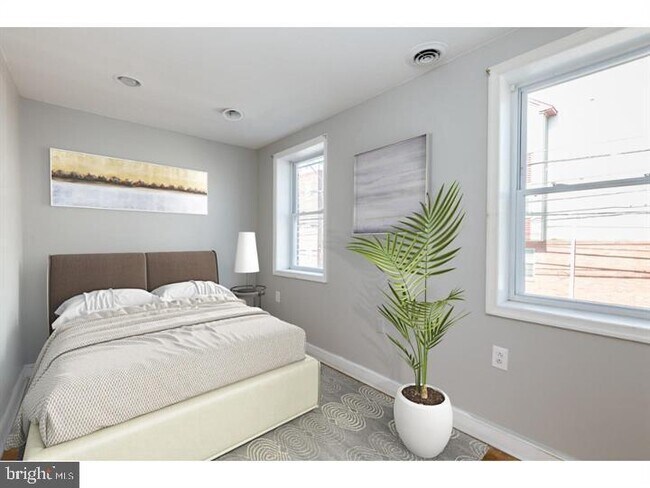 Foto del edificio - 1233 N 16th St