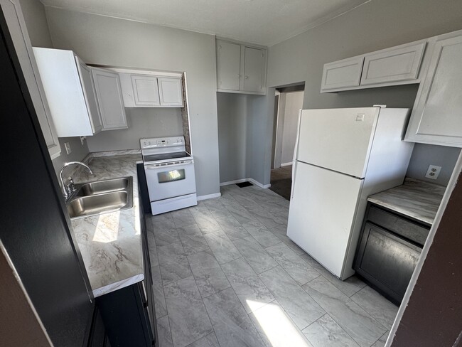 Foto del edificio - 63 W Hallam Ave