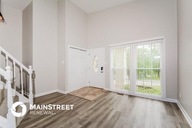 Building Photo - 7155 Wayles Dr