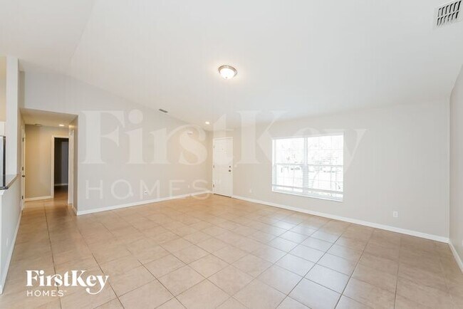 Building Photo - 11093 Sunnydale Ave