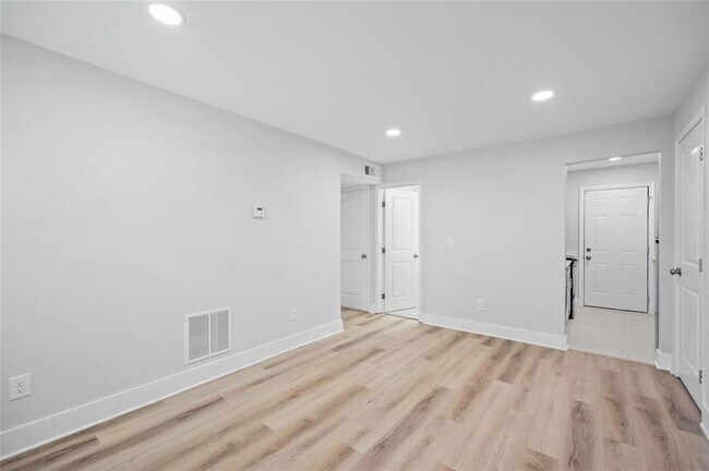 Foto del edificio - 1060 Oak St SW