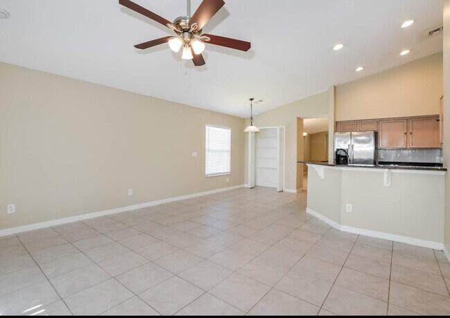 Foto del edificio - 9329 Jackson Ave