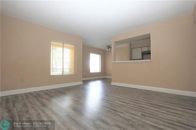 Foto del edificio - 2350 NW 33rd St