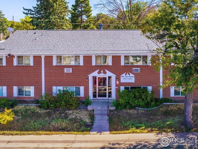Building Photo - One bedroom unit in secure building in Aurora
