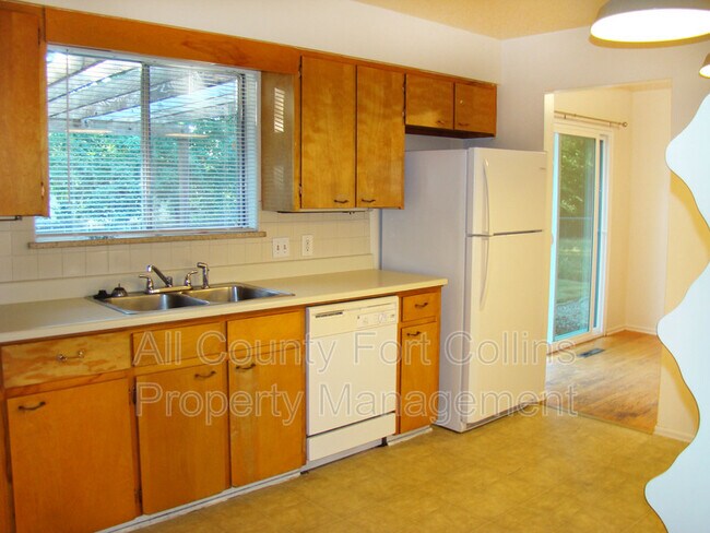 Foto del edificio - 1504 Brentwood Dr