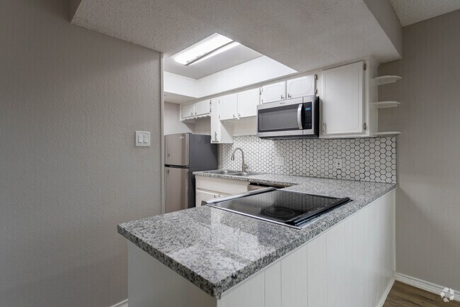 2HAB, 2BA - 1,000 ft² - Liveoak Eighth