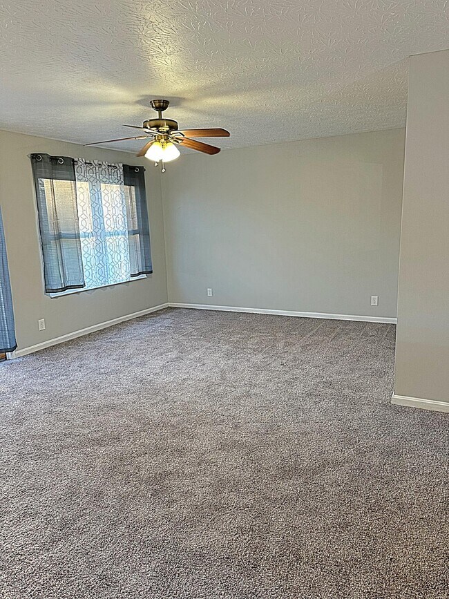 7344 Sterling Springs Way, Burlington, KY 41005 House Rental in