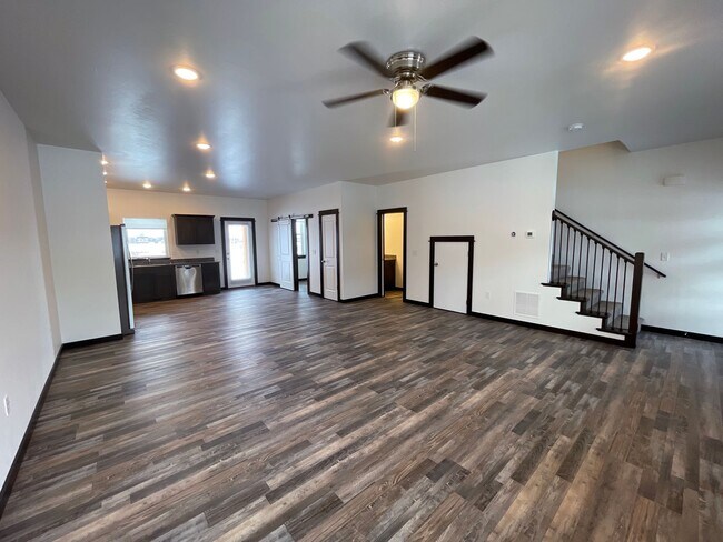 Foto del edificio - 827 Rookery Ln