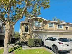 Building Photo - 20871 Heatherview