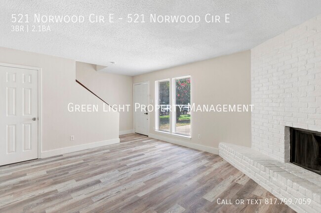 Foto del edificio - 521 E Norwood Cir