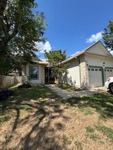 Building Photo - 2016 Castle View Dr