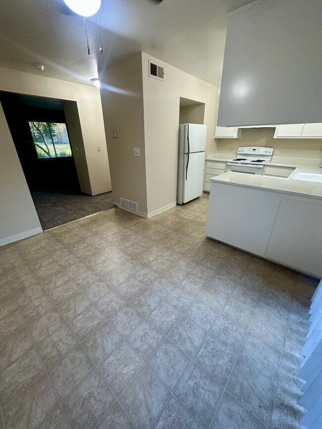 Foto del edificio - 3540 Northwood Dr.