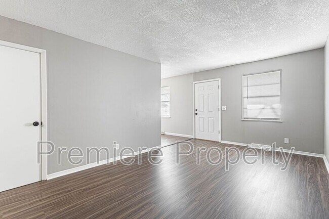 Foto del edificio - 14834 E Nickell Ave