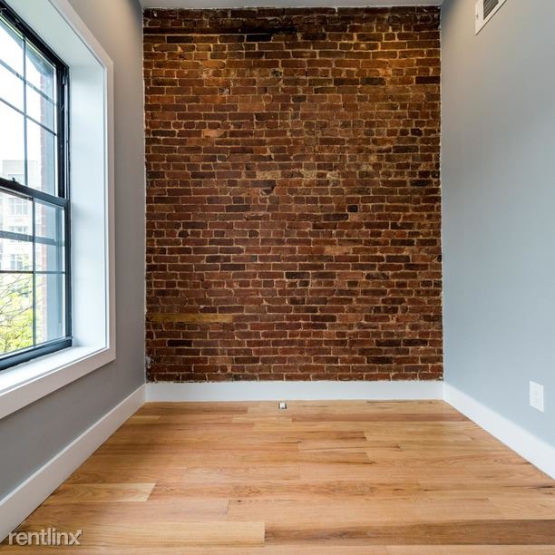 Building Photo - 447 Keap St