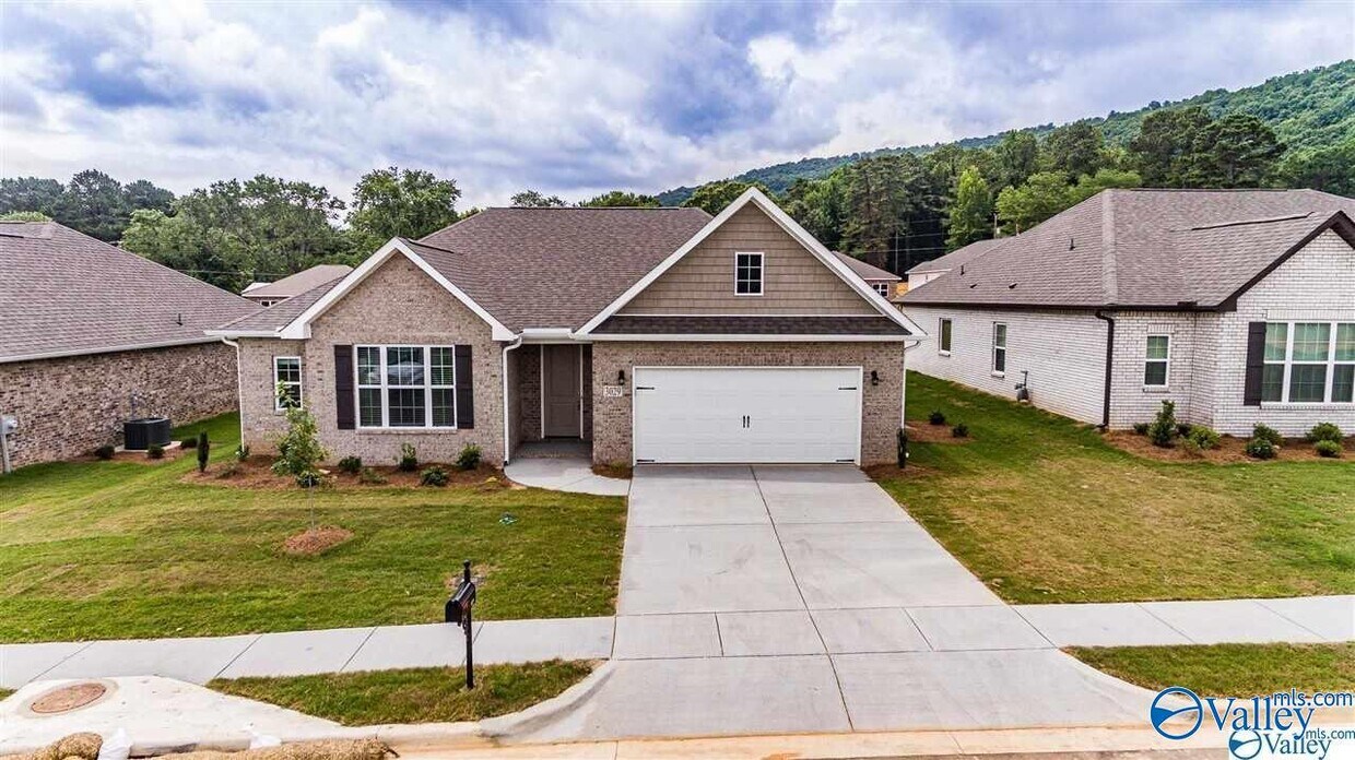 Primary Photo - 3029 Crystal Creek Dr