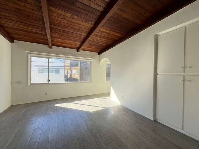 Foto del edificio - 1424 Ocean Avenue