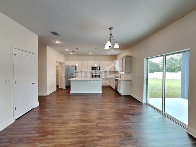 Foto del edificio - 1068 Summer Stone Lp