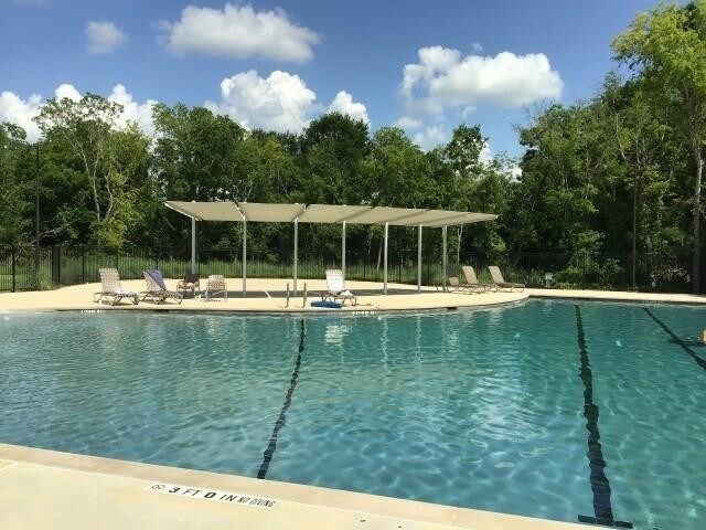 Foto del edificio - 8008 Cottage Rose Dr