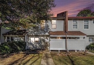 Building Photo - 3273 Tennington Pl