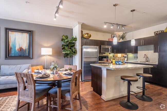 Up to 1 Month Free + No App/Admin Fees! - Up to 1 Month Free + No App/Admin Fees! Apartment