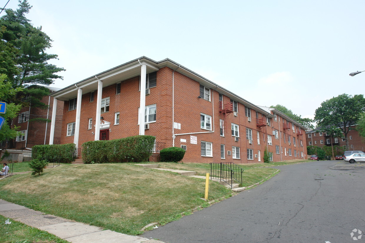 121 W Jersey St, Elizabeth, NJ 07202 - Apartments in Elizabeth, NJ ...