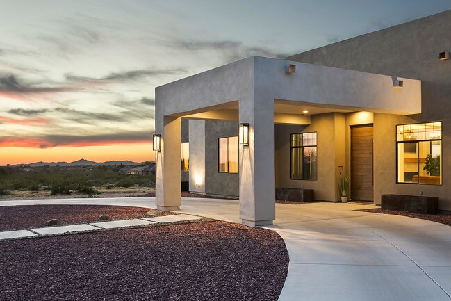 Building Photo - 9468 Canyon Verde Dr