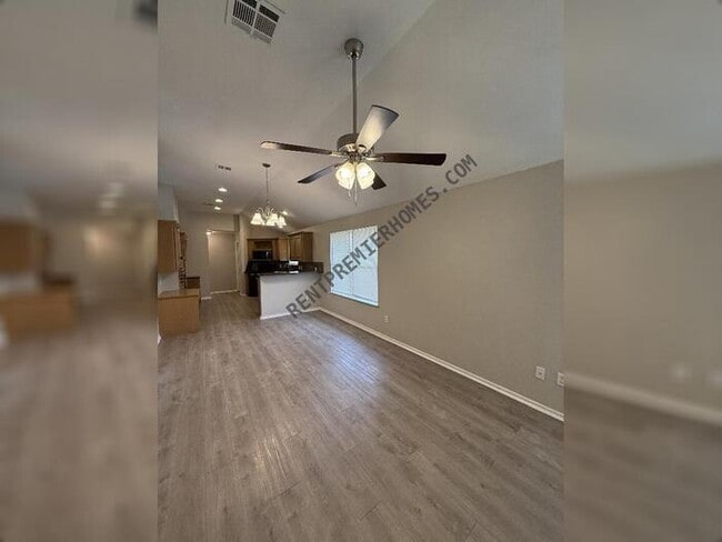 Building Photo - 6805 NW 136th Pl
