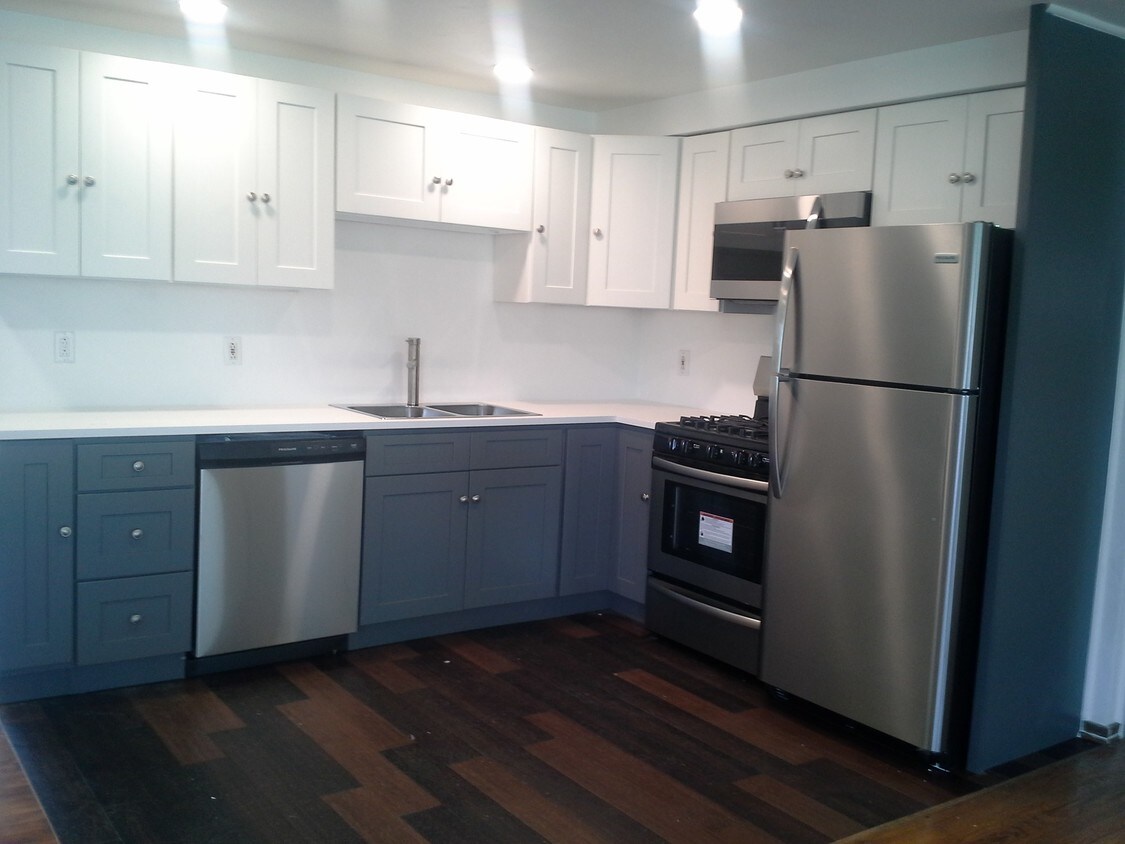 Foto principal - 1166 Hunter Rd