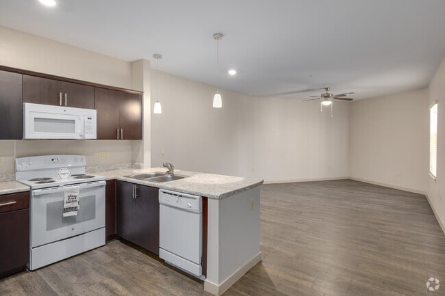 2BR, 1BA - 906SF - Kitchen/Living Room - South Summit Estates