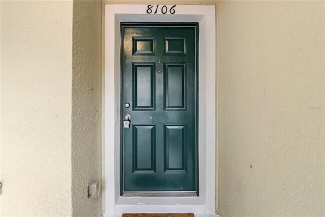 Building Photo - 8106 Silent Creek Dr