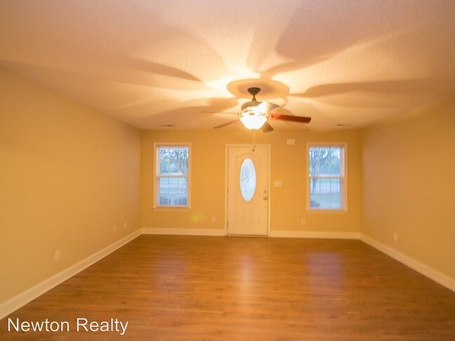 Building Photo - 3 br, 2 bath House - 29347 Maddox Street