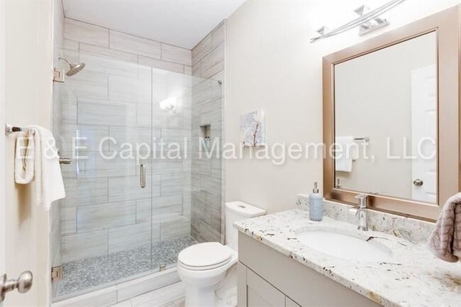 Foto del edificio - 827 Fraser St SE