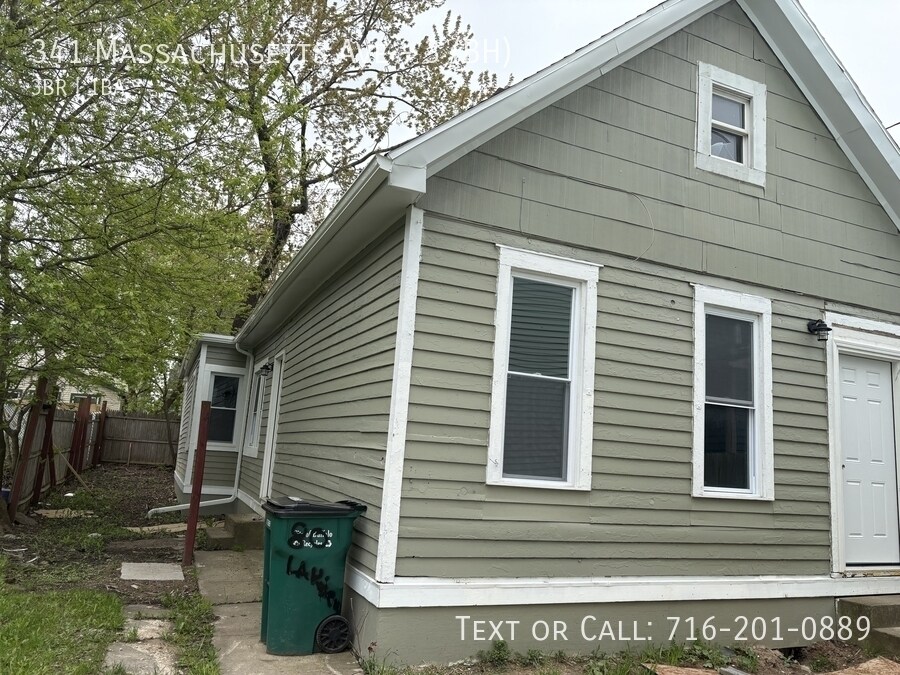 Primary Photo - 341 Massachusetts Ave