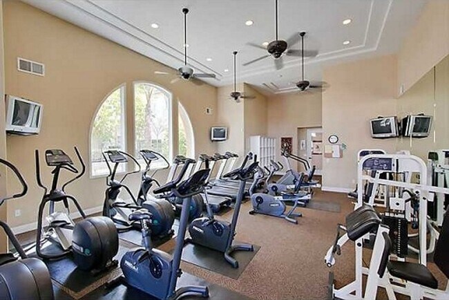 Foto del edificio - 3 Bedroom Townhome in gated Corte Bella community!!