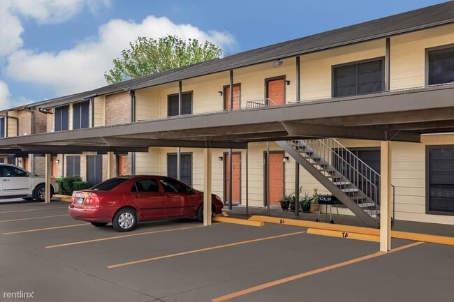 Building Photo - 1 br, 1 bath Condo - 301 Halkies St Flat  ...