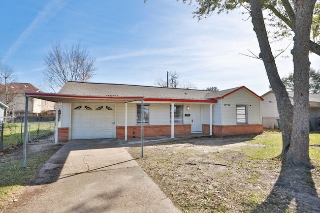 Building Photo - 11914 Meadowpass St