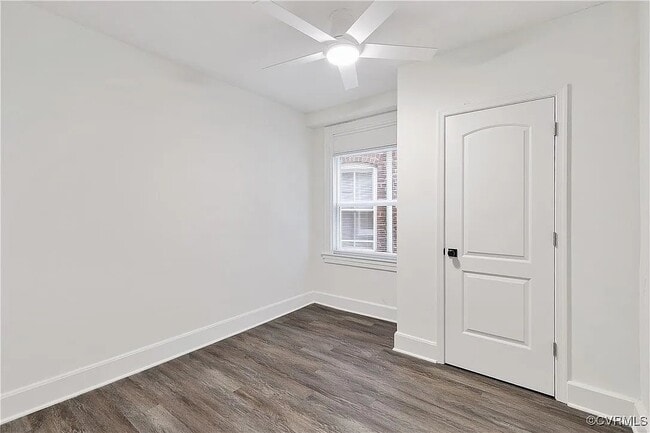 Building Photo - 3139 Ellwood Ave