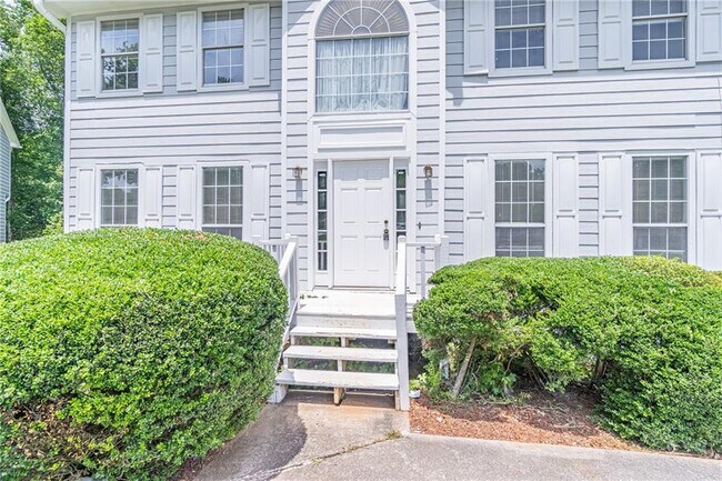Building Photo - 2402 Betsy Ct SW