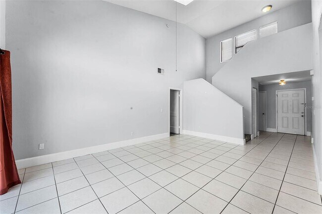 Foto del edificio - 119 Floral Ct