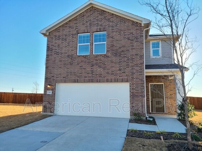 Building Photo - 301 Madison Way