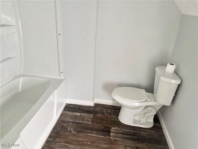 Foto del edificio - 3134 W 46th St