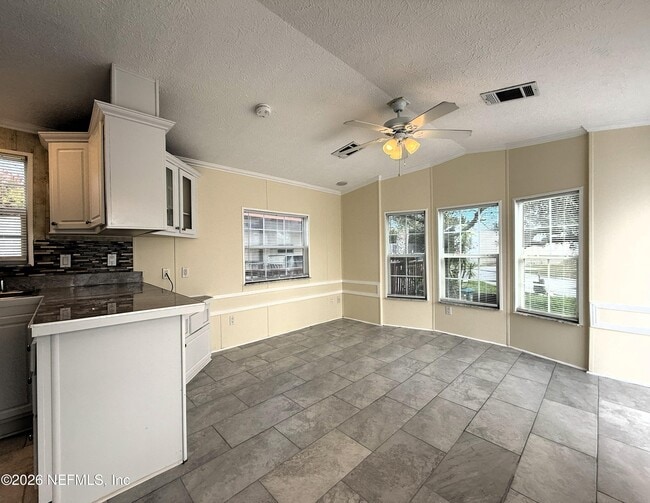 Foto del edificio - 4825-4A1A A1A S